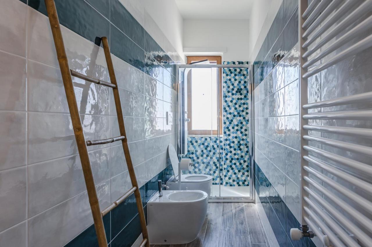 לצ'ה Licia & Tonino Apartments Near The Station מראה חיצוני תמונה